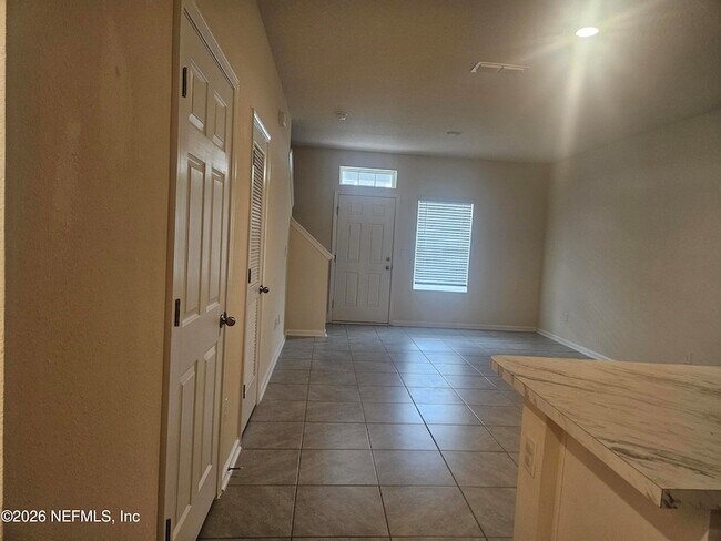 Foto del edificio - 86640 Shortline Cir
