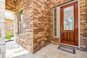 Building Photo - 15330 Ashbrook Dove Ln