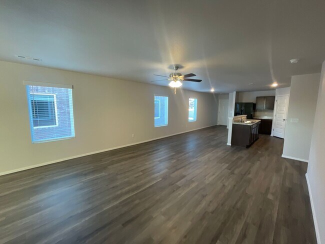 Foto del edificio - Three Bedroom | Two Bath Home in Barberry Court