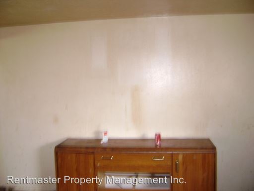Building Photo - 1486 Benton St