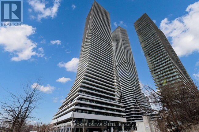 Building Photo - 20-2920 Shore Breeze Dr