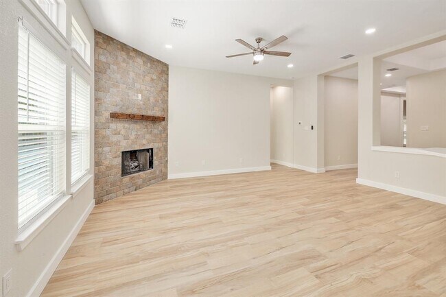 Foto del edificio - 19509 Brue St