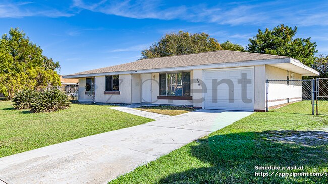 Foto del edificio - 839 Chelsea Ave