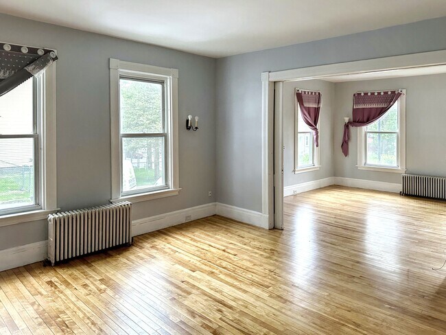 Foto del edificio - 115 Highland Ave