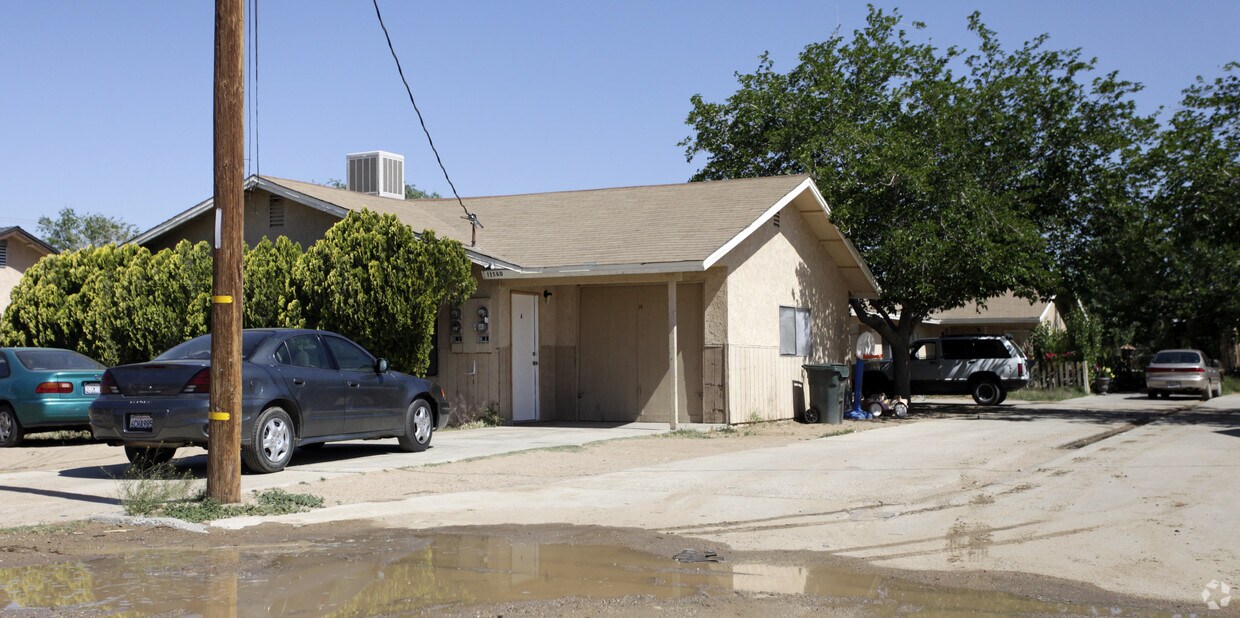 Primary Photo - 11560 Sage St