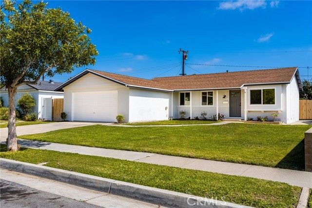 Foto principal - 15432 Stanford Ln