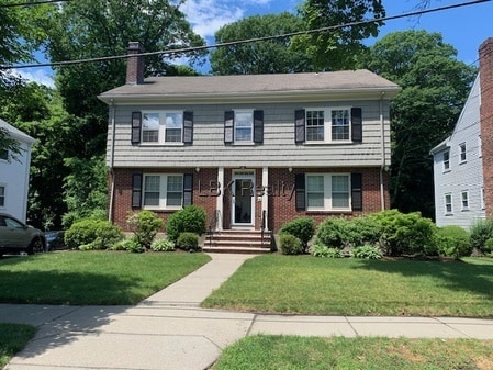 Photo - 65 Cloverdale Rd (Newton, MA)
