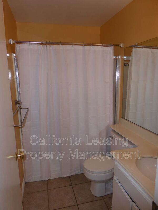 Building Photo - 18211 Flynn Dr