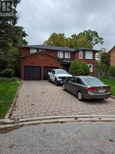 Building Photo - 75 Glenthorne Dr