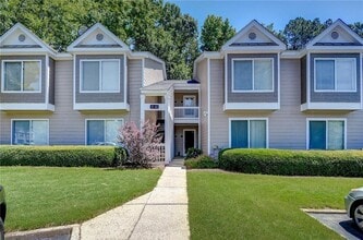 Building Photo - 44 Rumson Ct