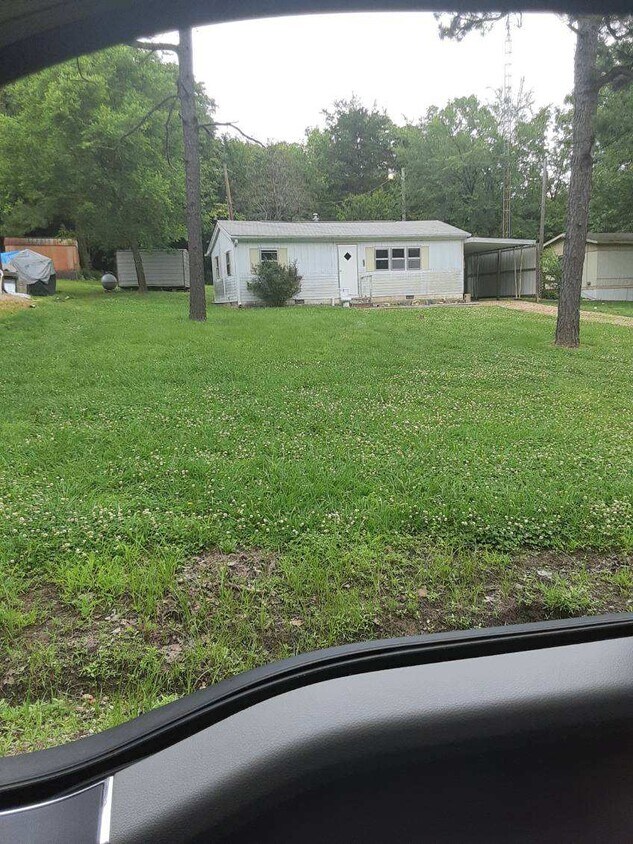 84 Co Rd 310, Mountain Home, AR 72653 House Rental in Mountain Home