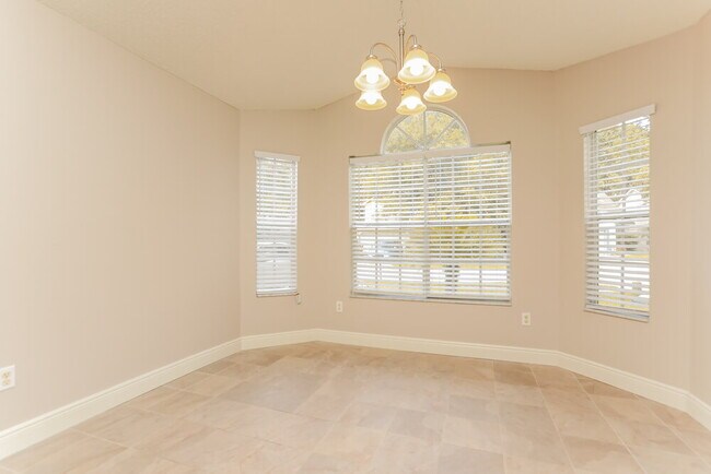 Foto del edificio - 813 Shell Ln