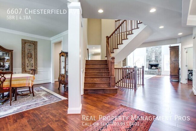 Building Photo - 6607 Chesterfield Ave
