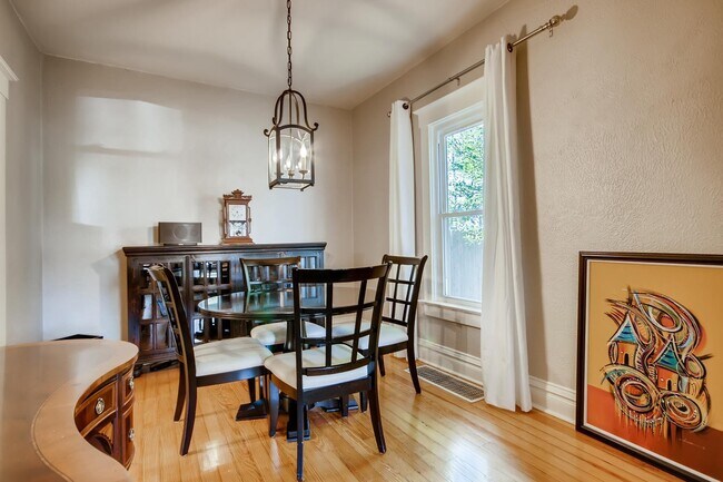 Foto del edificio - Cute Home In Fantastic Berkeley Location