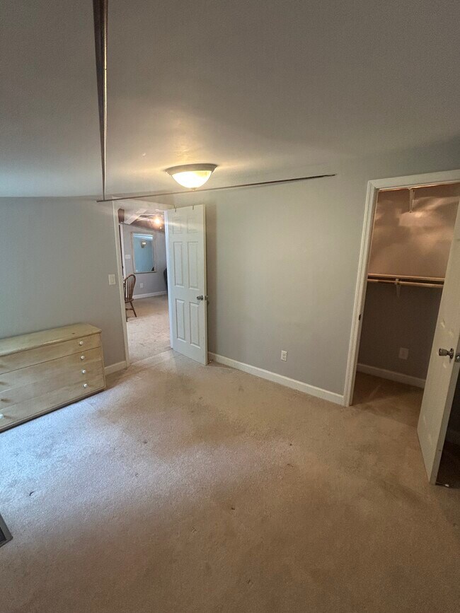 Bedroom 1 - 13 Mountain Meadows Rd