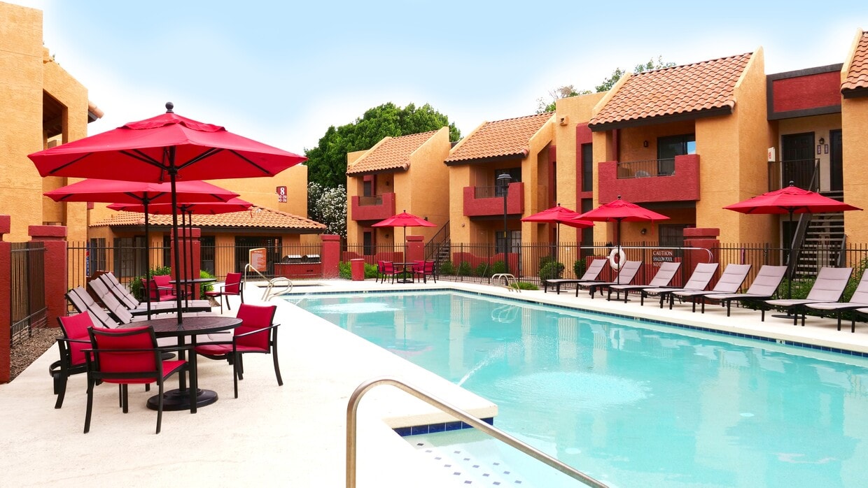 Primary Photo - Atrium Court