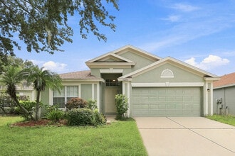 Building Photo - 10455 Hunters Haven Blvd