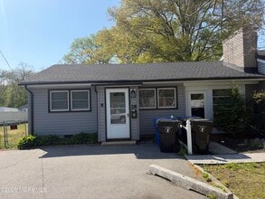 Building Photo - 28 New Monmouth Rd