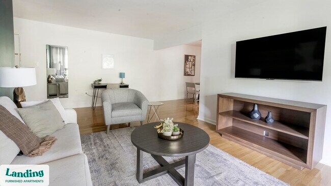 Foto del edificio - 6220 Springhill Dr