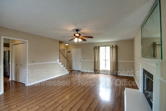 Building Photo - 217 Burgandy Hill Rd