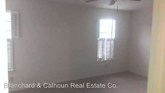 Building Photo - 2 Carolina Pl