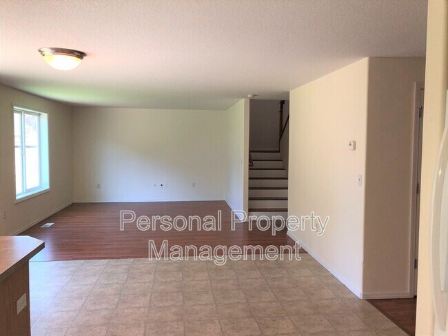 Foto del edificio - 4026 NE 165th Pl