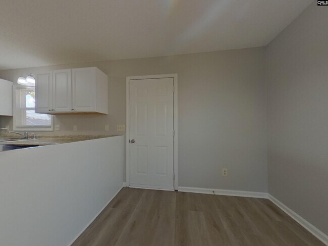 Building Photo - 13 Sutters Mill Ct