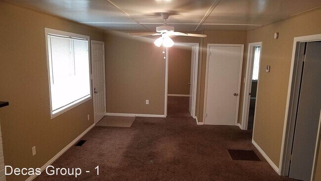 Building Photo - 3 br, 1.5 bath House - 120 20th Avenue NE