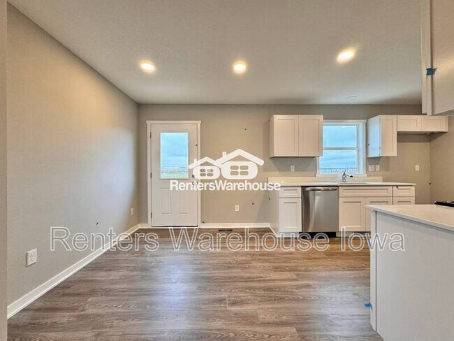 Building Photo - 1007 Adler Ct