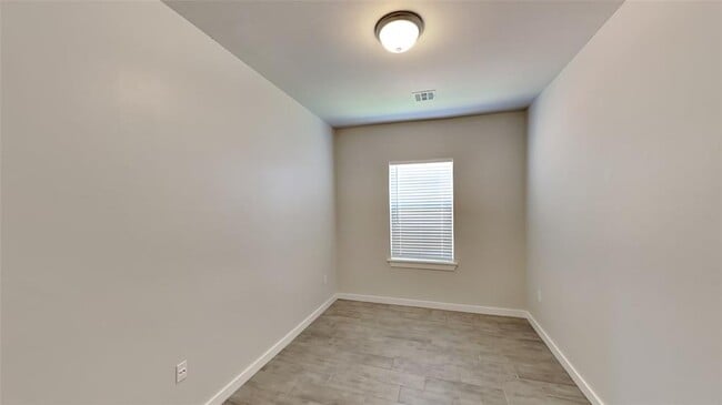 Building Photo - 11659 Split Oak Cir