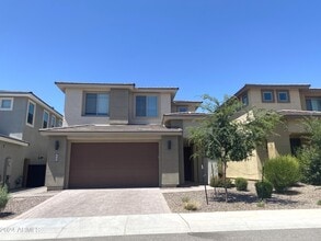Building Photo - 3544 E Sands Dr