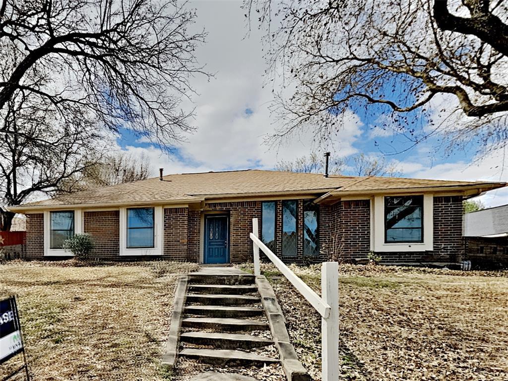1806 Royal Crest Dr, Garland, TX 75043 House Rental in Garland, TX