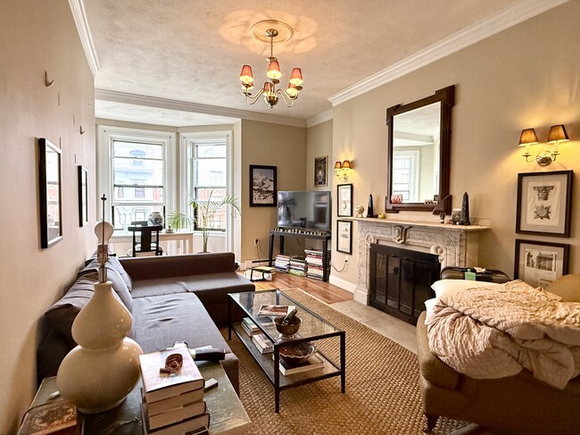 Building Photo - 181 Beacon St