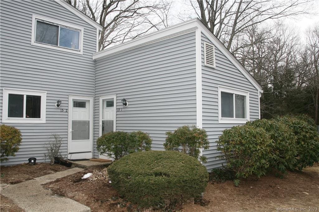 Primary Photo - 15 -2 Kent Ct