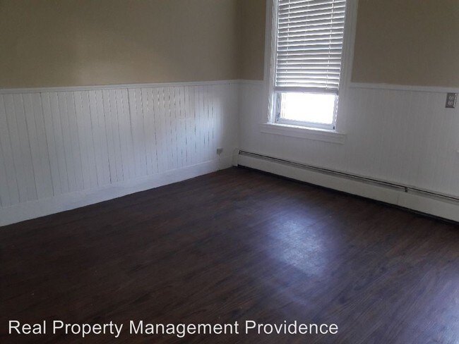 Building Photo - 1034 Mineral Spring Ave