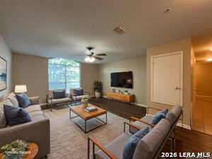 Foto del edificio - 3143 Douglas Fir Dr