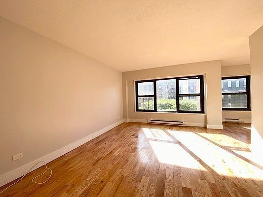 Foto del edificio - 3 bedroom in New York NY 10027