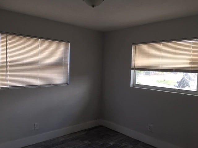 Building Photo - 2600 SW 11th Ct