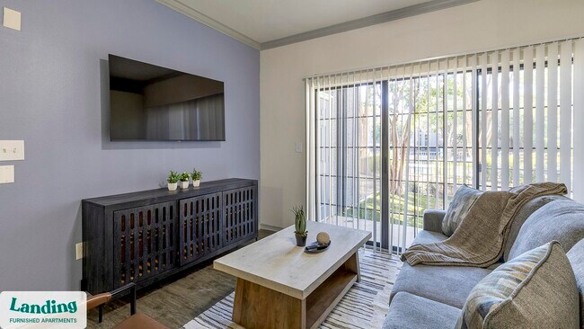 Foto del edificio - 17811 Vail St