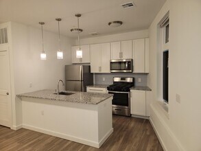 Building Photo - 61 Virginia Ave