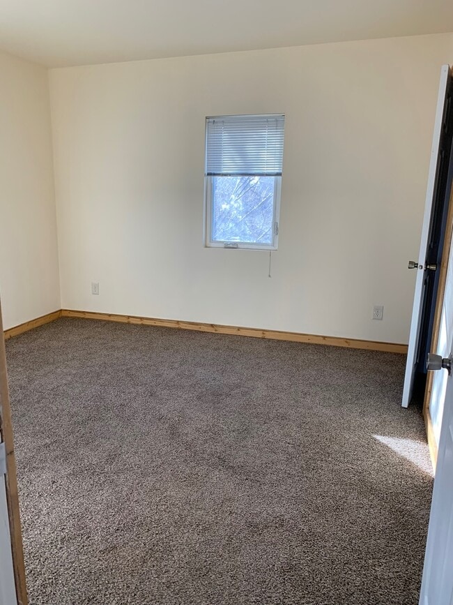 Foto del edificio - 213 S 28th St