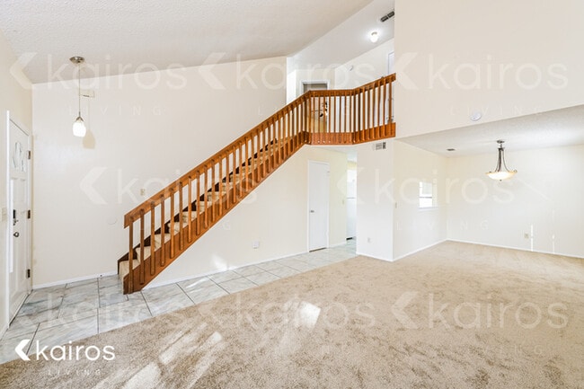 Building Photo - 5501 Grand Canyon Dr