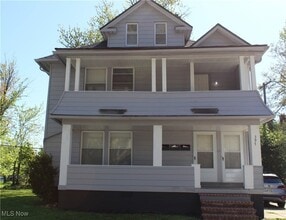 Building Photo - 397 E 148th St