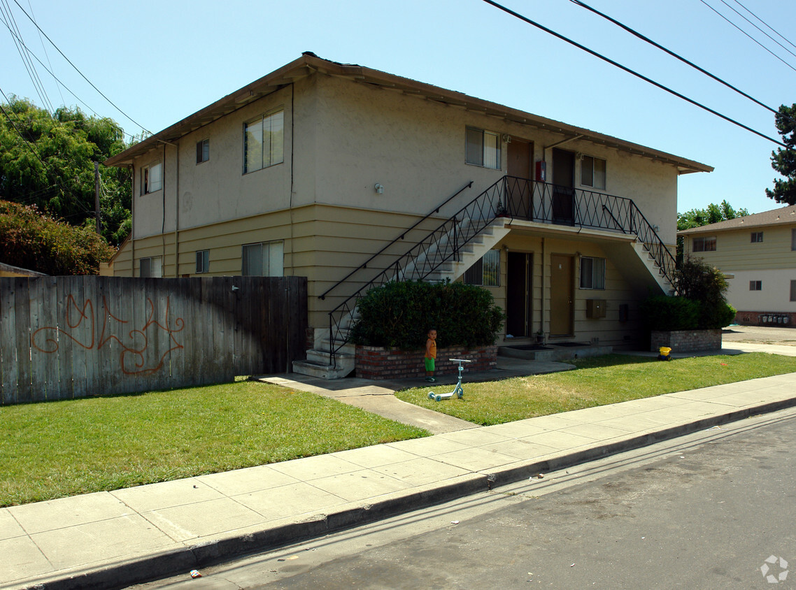 Primary Photo - 1383 Calabazas Blvd