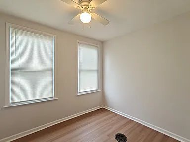 Foto del edificio - 4441 N Chadwick St
