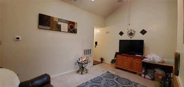 Foto del edificio - 3012 N Bell Ave