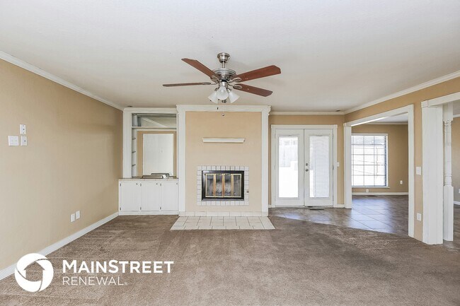 Building Photo - 621 S Willowood Dr