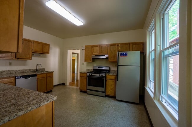 Photo - 853 Maryland Ave Apartment