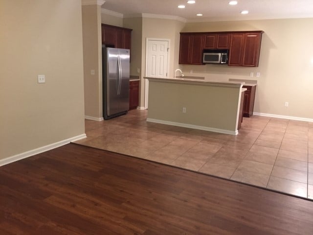 Building Photo - 6285 Pendragon Pl