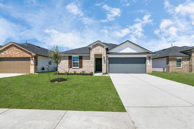 Building Photo - 1131 Hughes Crossing Dr